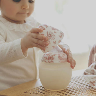 Mamadeira Élhée Tartine et Chocolat Toile de Jouy Terracotta 240ml - 0M+ - Leve, Sensorial e Inquebrável